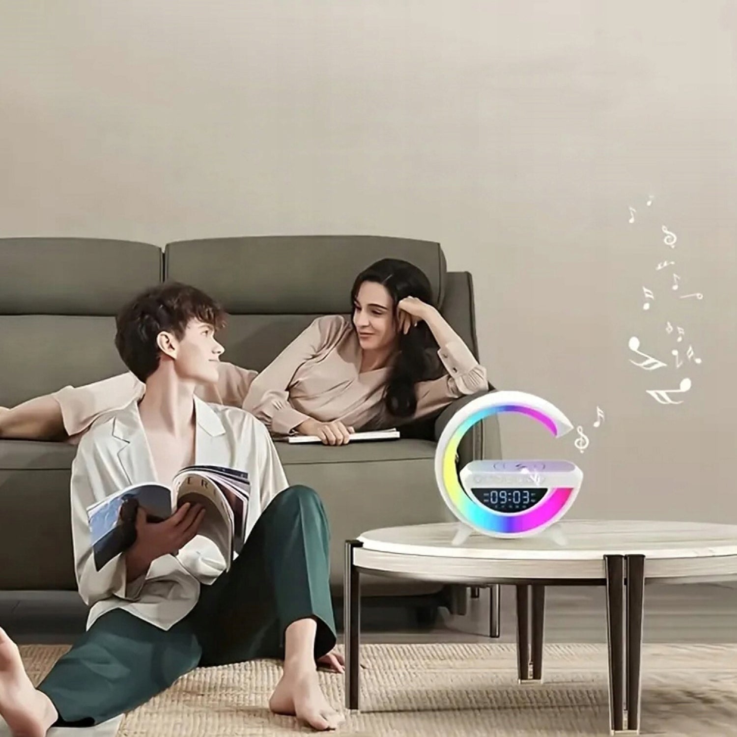 LAMP RGB LED CHARGER QI SPEAKER RGB GAMING RADIO WITH CLOCK RADIO 800MA Batteries included no