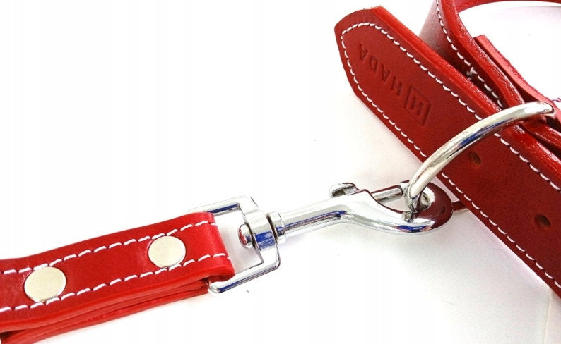 LANYARD ADJUSTABLE DETACHABLE LEATHER HADA RED Manufacturer code SRPP0218120/210P4
