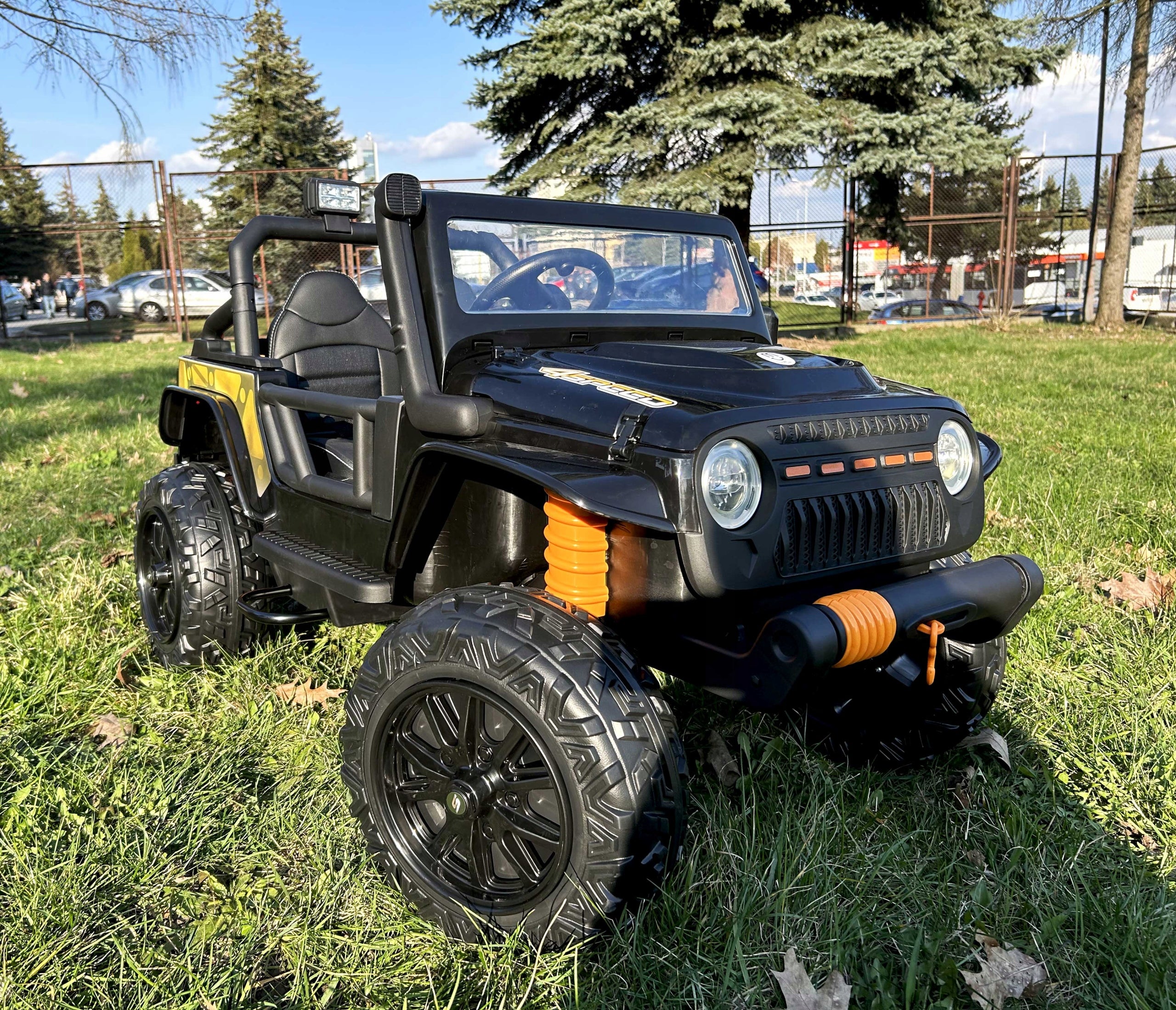 LARGE Battery Operated Off-Road Buggy 4 Motors 45W Leather EVA Wheels LEDs Kid's age 12＋ months
