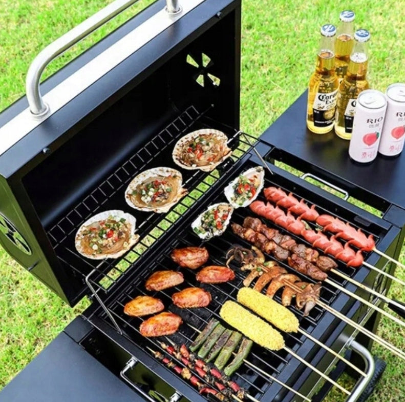 LARGE CHARCOAL GRILL WITH HALVES AND ASHTRAY Grate length 43 cm