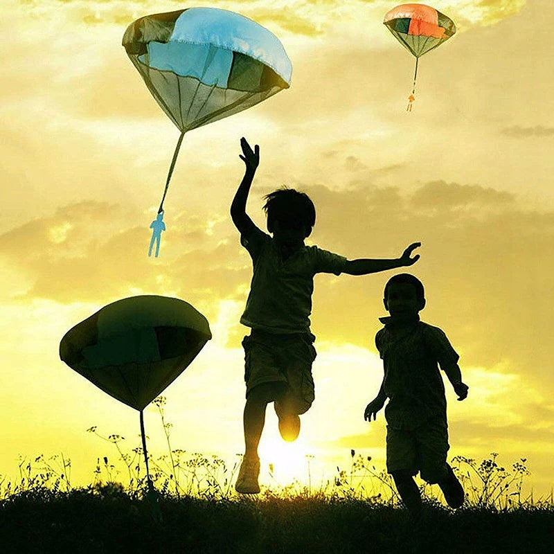 LARGE PARATROOPER FLYING PARACHUTE SOLDIER WITH PARACHUTE FOR CHILDREN Manufacturer code spadochroniarz latawiec