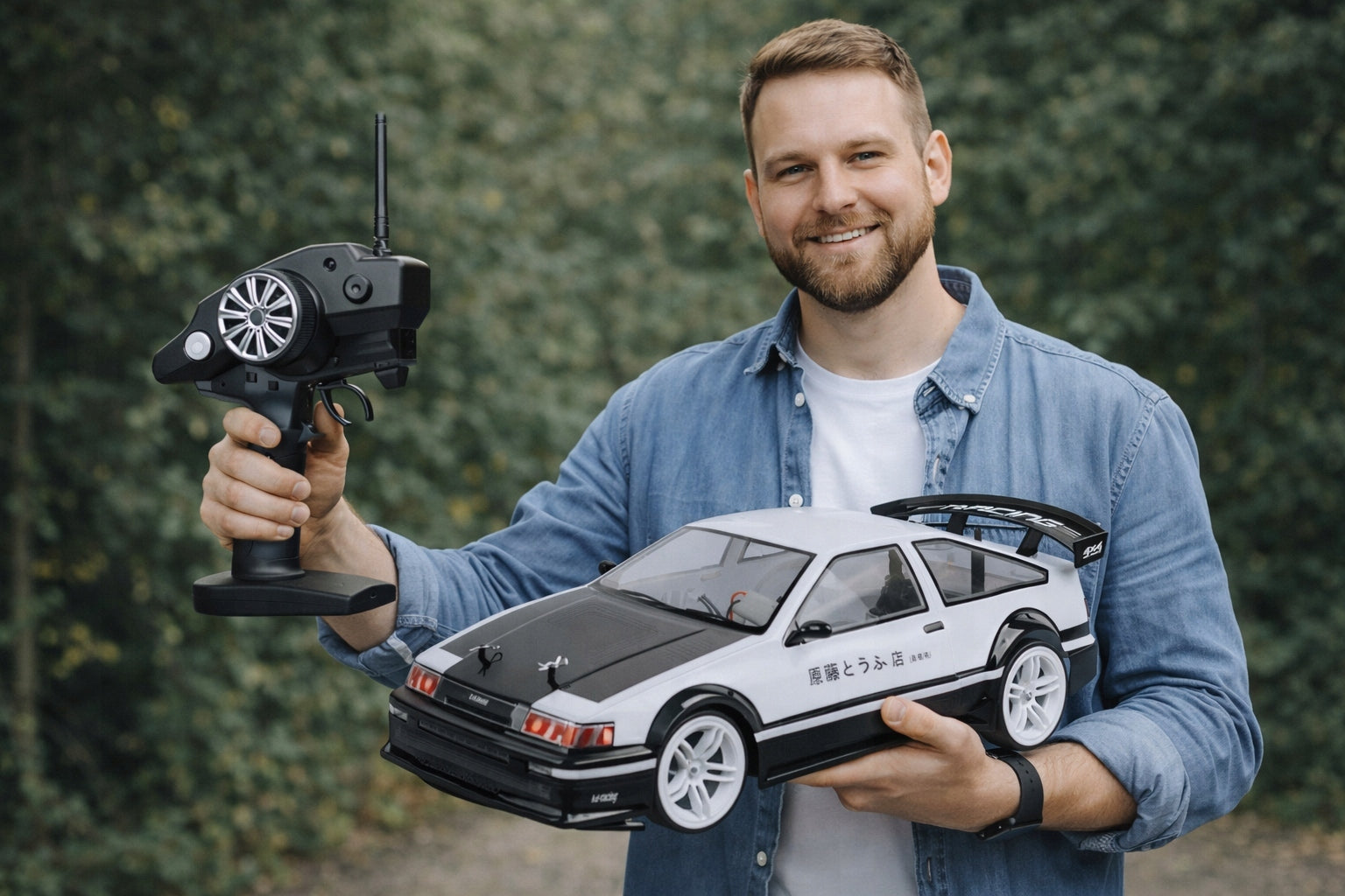 LARGE REMOTE CONTROLLED CAR 4WD DRIFT RACING 40 KM/H FOR ADULTS Packaging status original