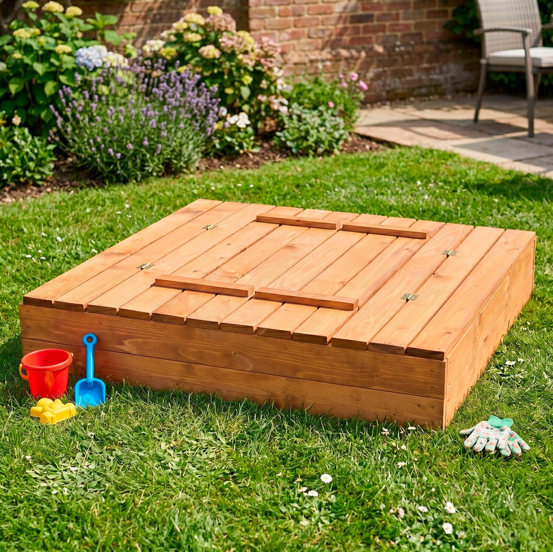 LARGE SANDBOX CLOSED WOODEN IMPREGNATED 120cm PREMIUM FOLDING Manufacturer code SB-120IC