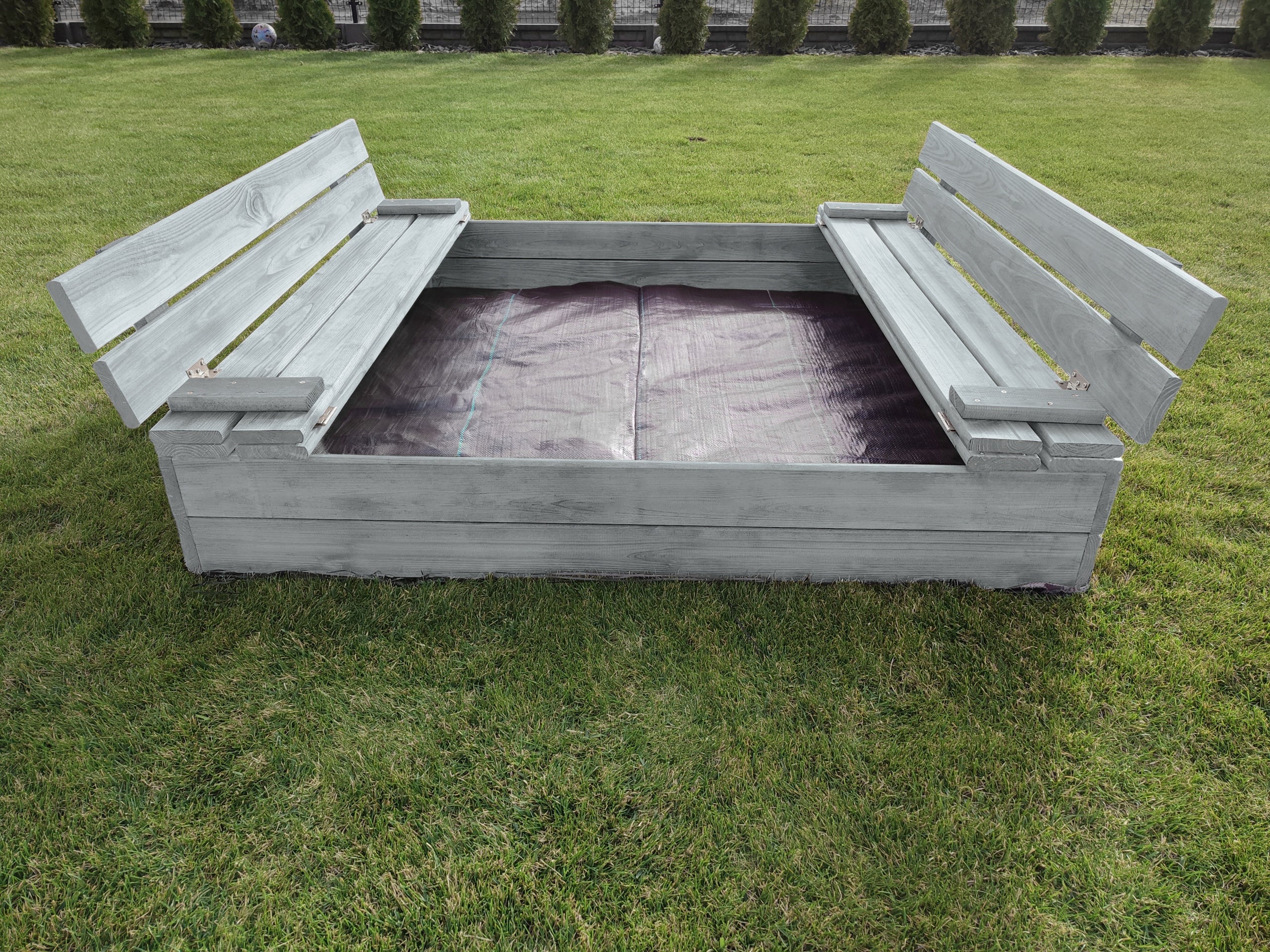 LARGE SANDBOX IMPREGNATED CLOSED WOODEN 120X120CM GRAPHITE MANUFACTURER Kid's age 12＋ months
