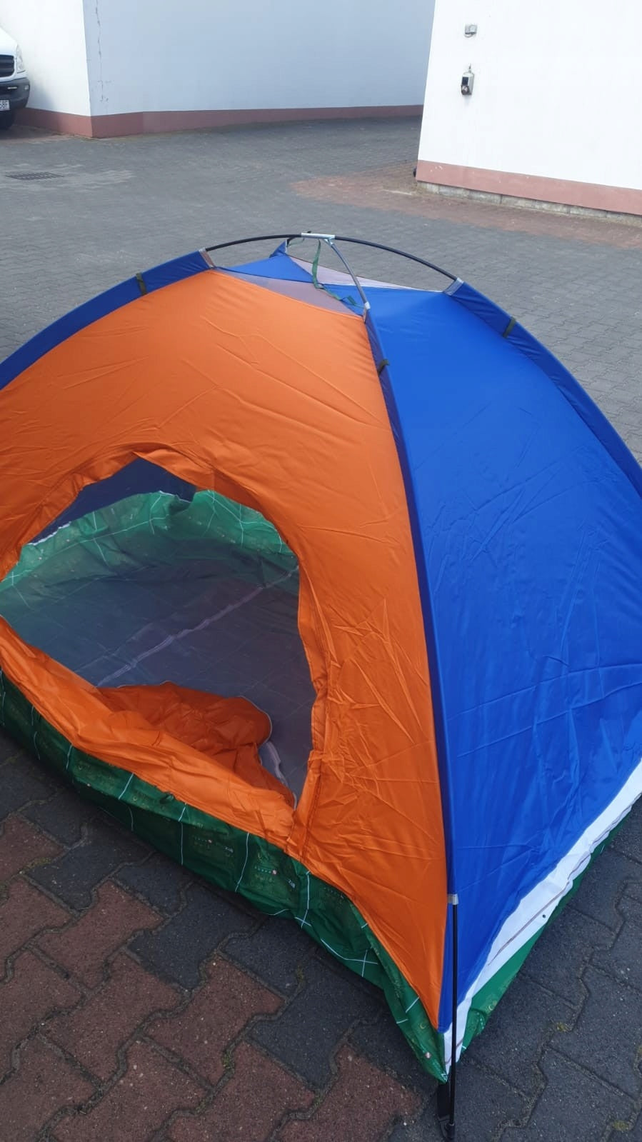 LARGE TOURIST TENT 3-PERSON IGLO 150x200 cm with mosquito net mix of colors Model model namiot
