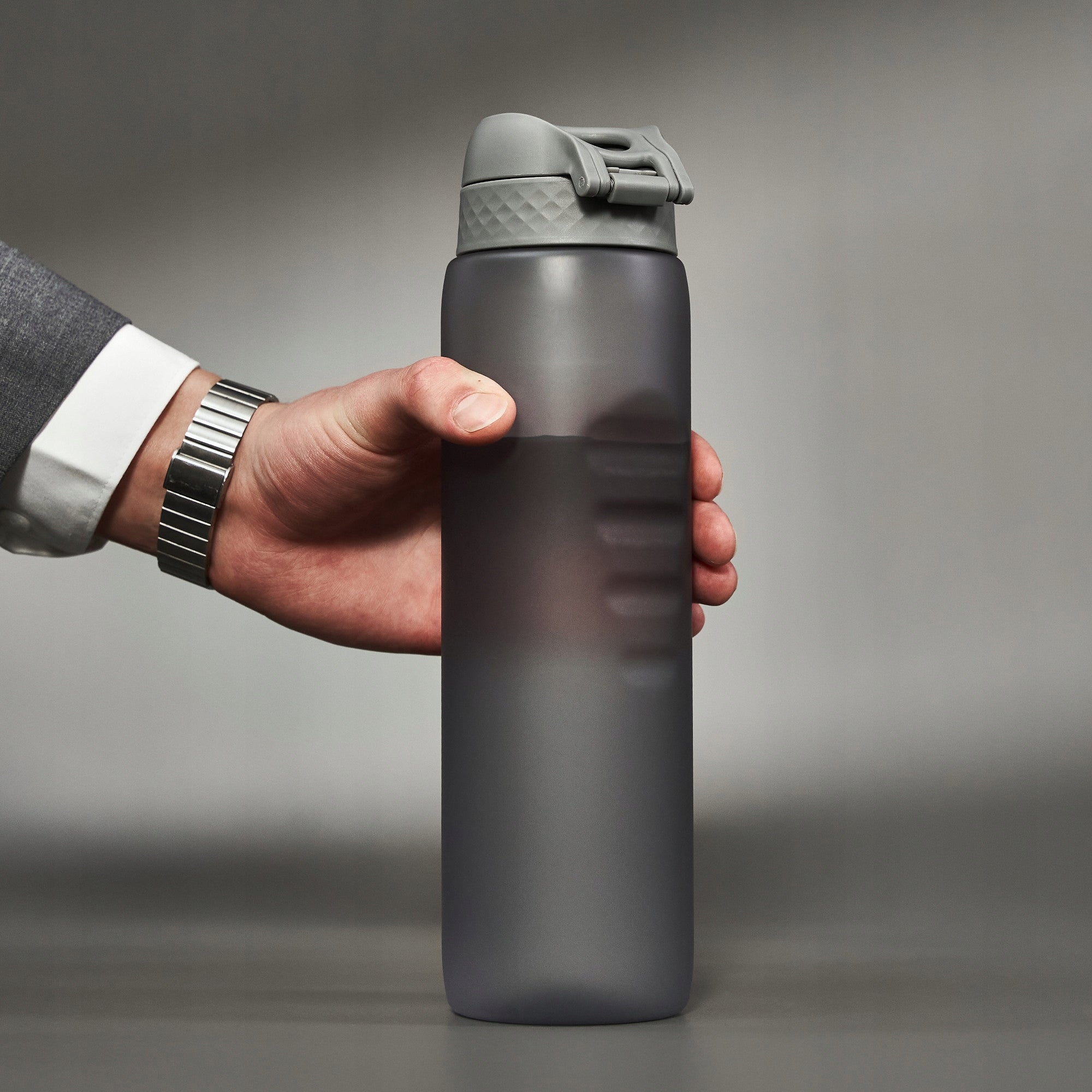 LARGE WATER BOTTLE -ATEST PZH- GREY SPORTS GYM TRAINING ION8 1 LITER Packaging status original
