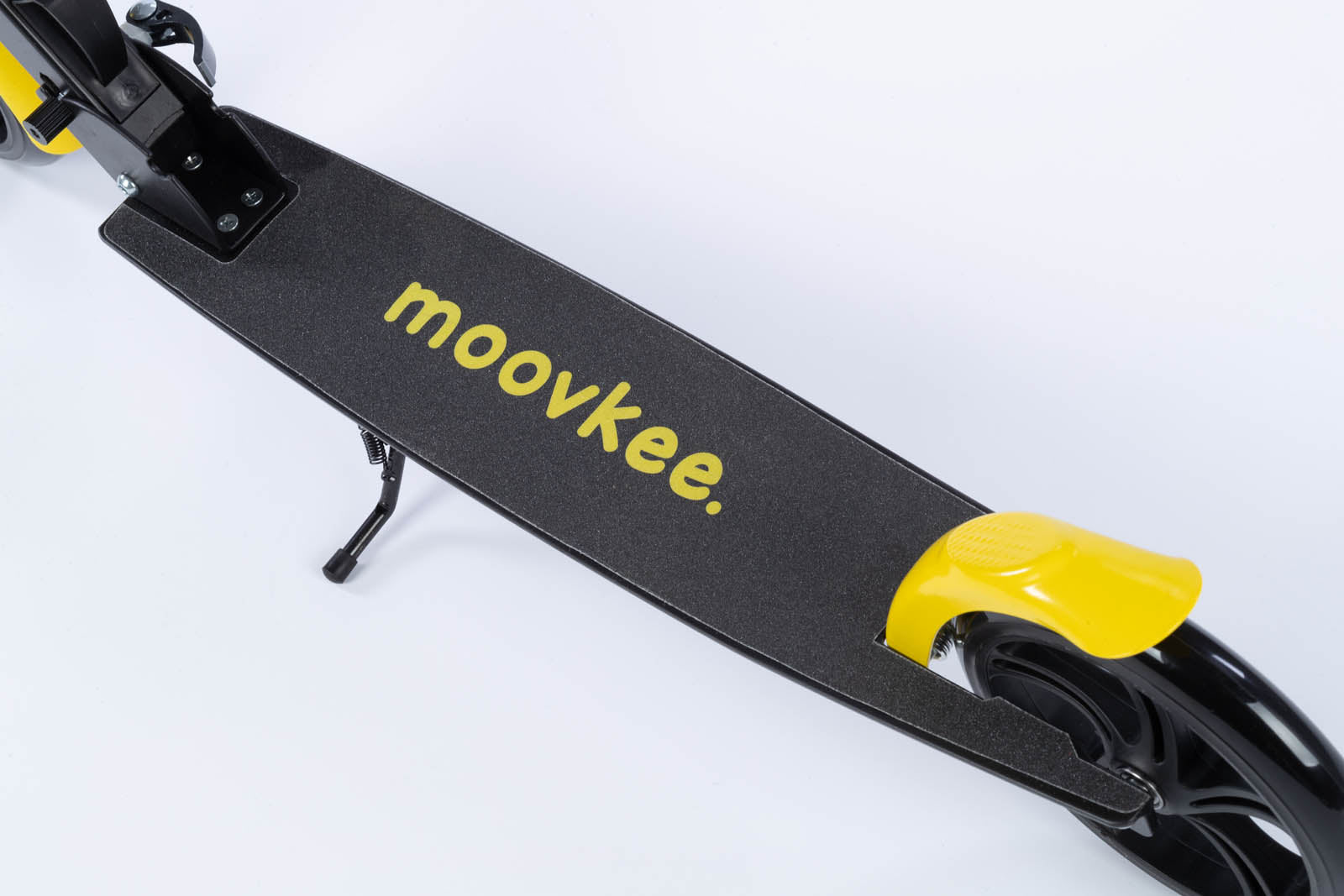 LARGE foldable scooter MOOVKEE 200mm up to 100kg Manufacturer code MAX NICE BLACK & BANANA YELLOW
