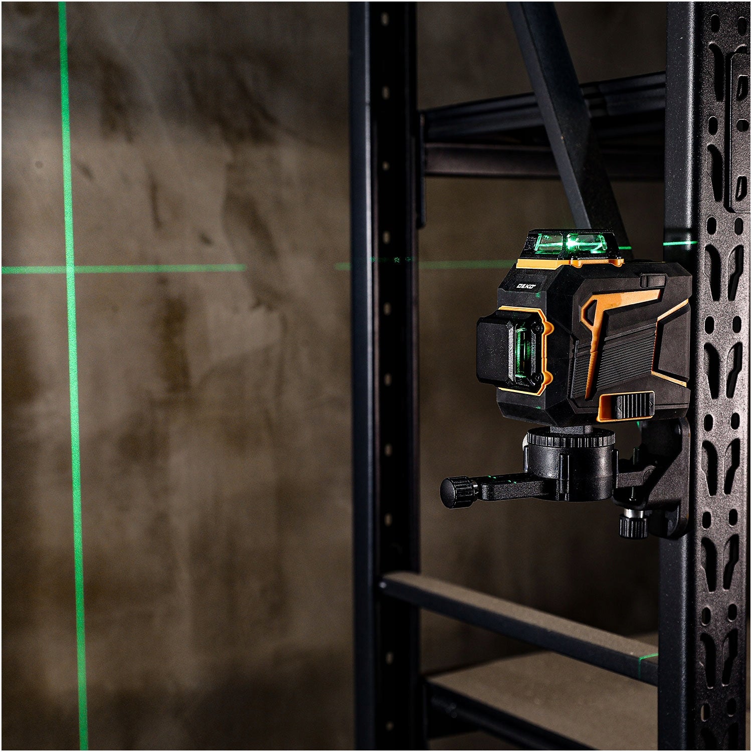 LASER LEVEL 360 PLANE 3D PRO CROSS LASER GREEN DEKO Measurement accuracy (+/-) 0.2 mm
