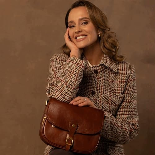 LEATHER SHOULDER BAG FOR WOMEN BROWN COGNAC BAG FOR HOME Manufacturer code SWC5908151028605