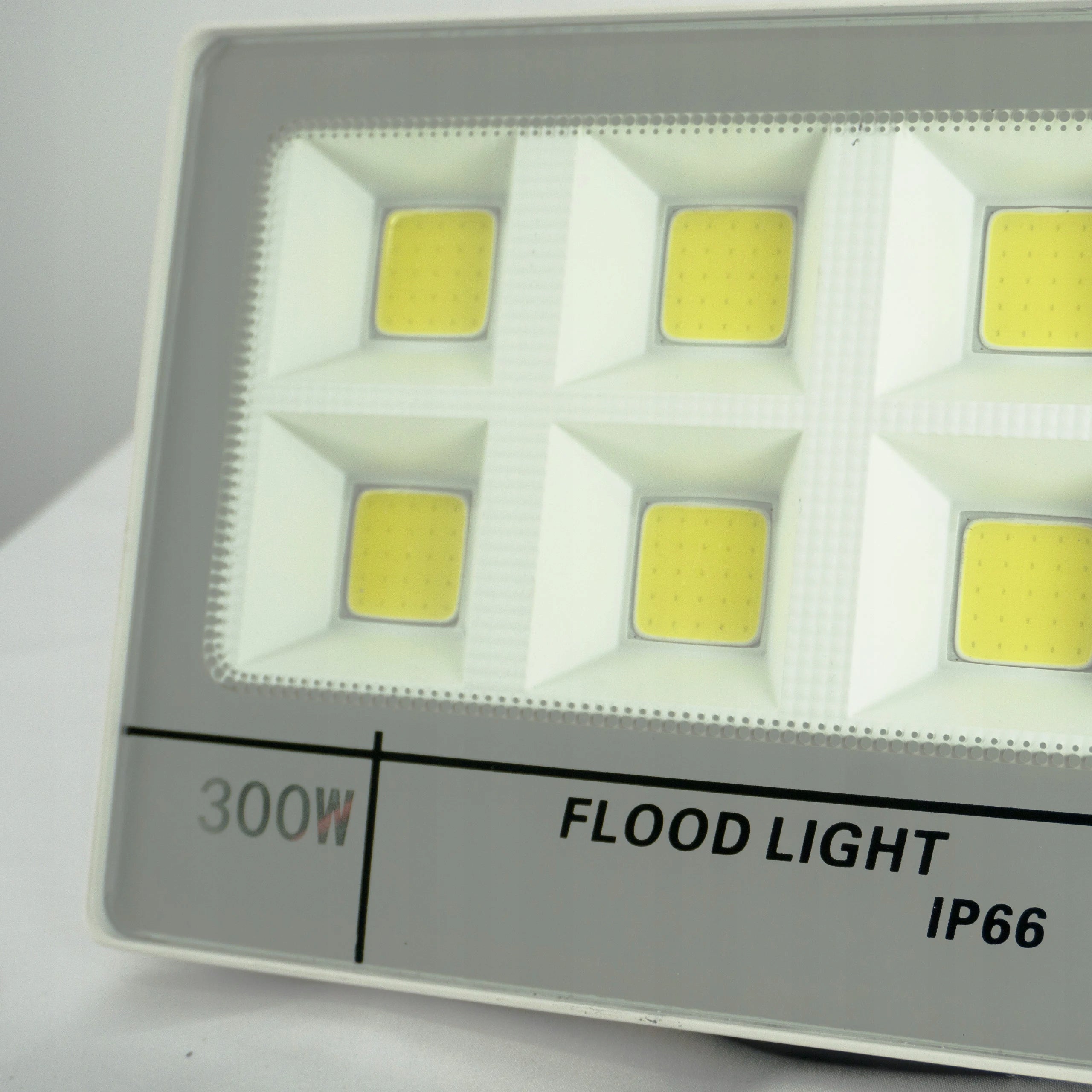 LED FLOODLIGHT 300W COB HALOGEN IP66 COLD WHITE 6000K Color temperature 6000 K