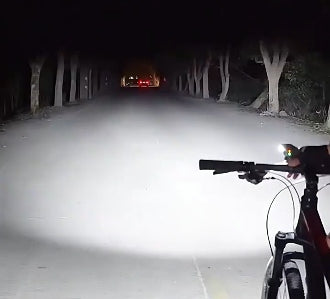 LED FRONT BIKE LIGHT 1500LM + HORN AND REMOTE CONTROL Color black