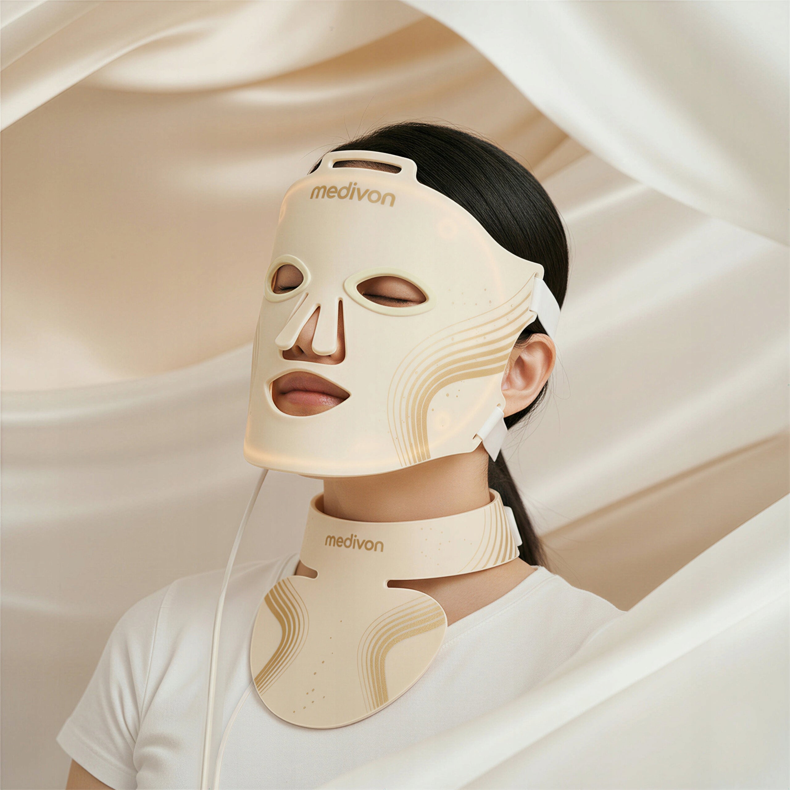 LED mask MEDIVON Lumi Max Manufacturer code LUMI MAX