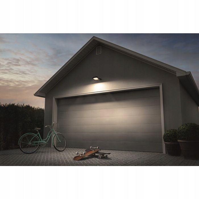 LEDVANCE Floodlight 10W 4000K IP65 ENDURA LED Batteries included no