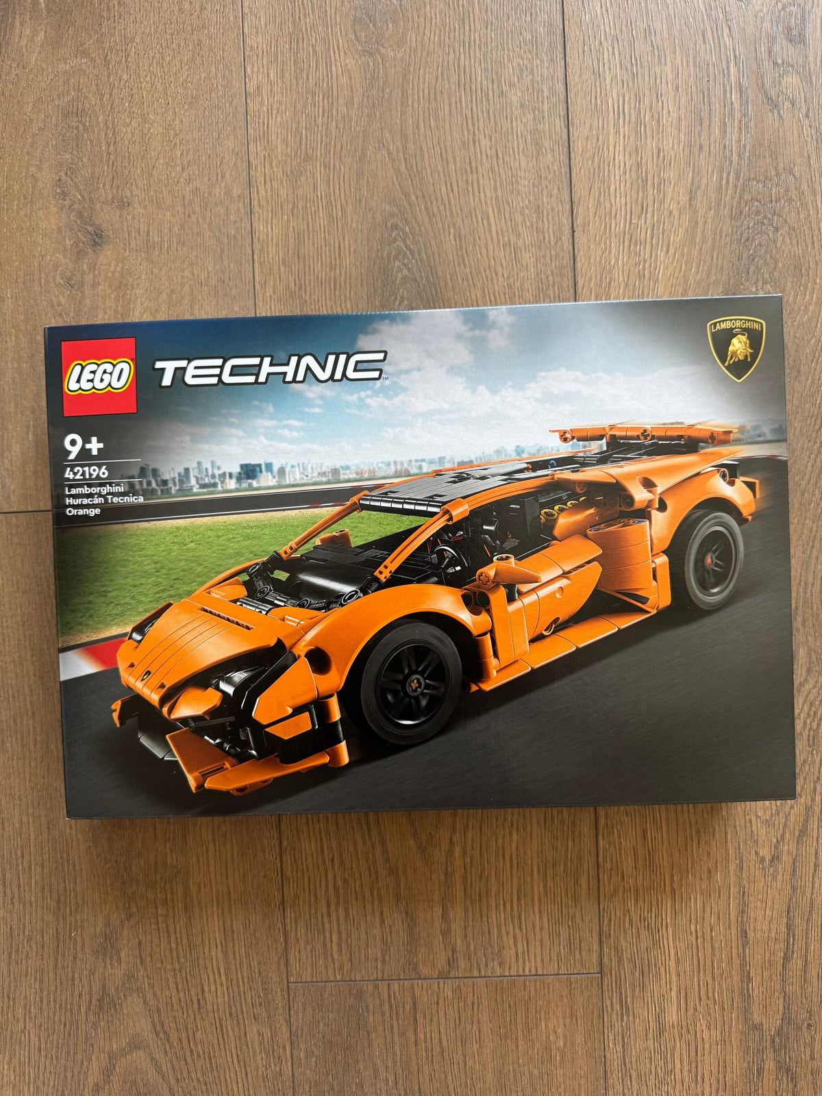 LEGO Technic 42196 Orange Lamborghini Huracán Tecnica