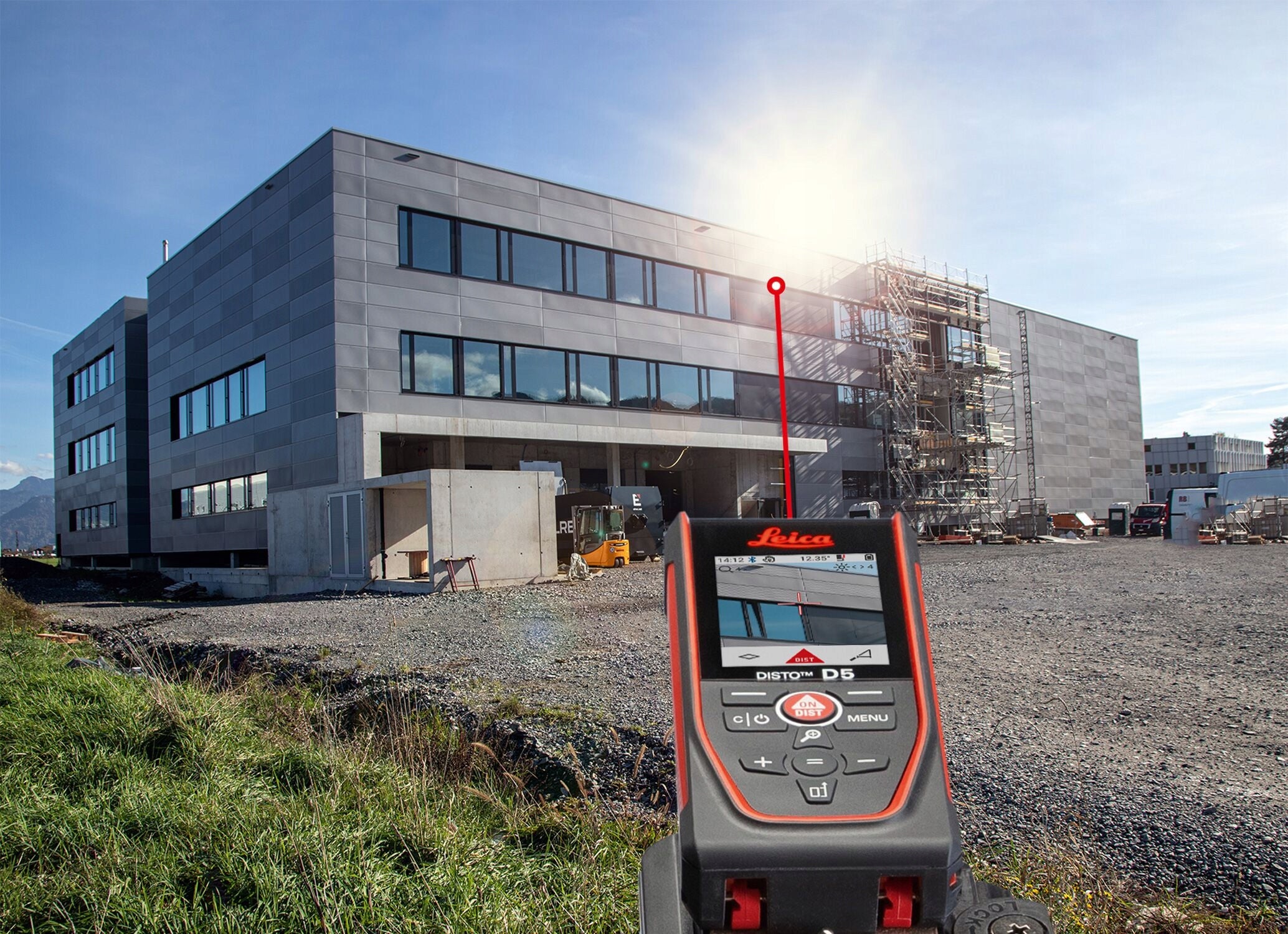 LEICA DISTO D5 LASER RANGE FINDER Maximum range 100-200