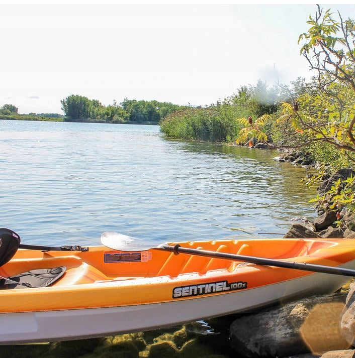 LIGHT STABLE SINGLE KAYAK SIT ON TOP SENTINEL 100X PELICAN Material polyethylene