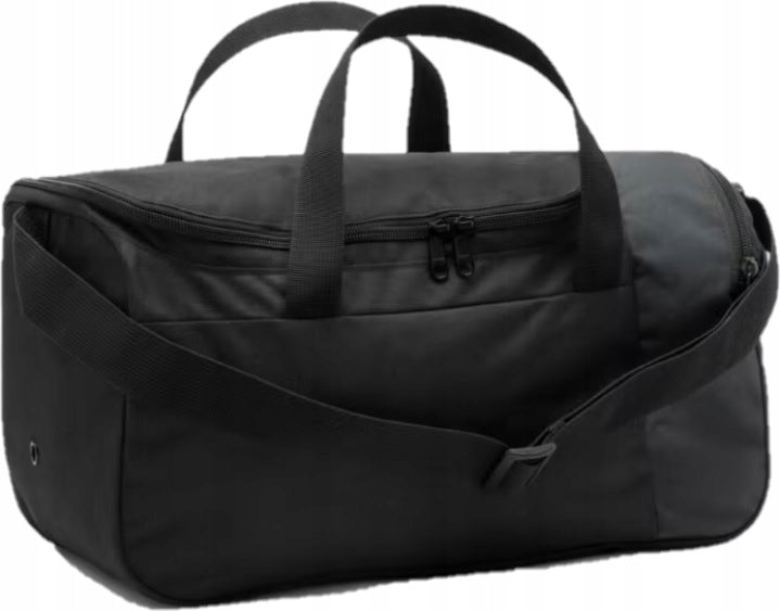 LIGHTWEIGHT STRONG SPORTS TRAINING BAG - KIPSTA 20L