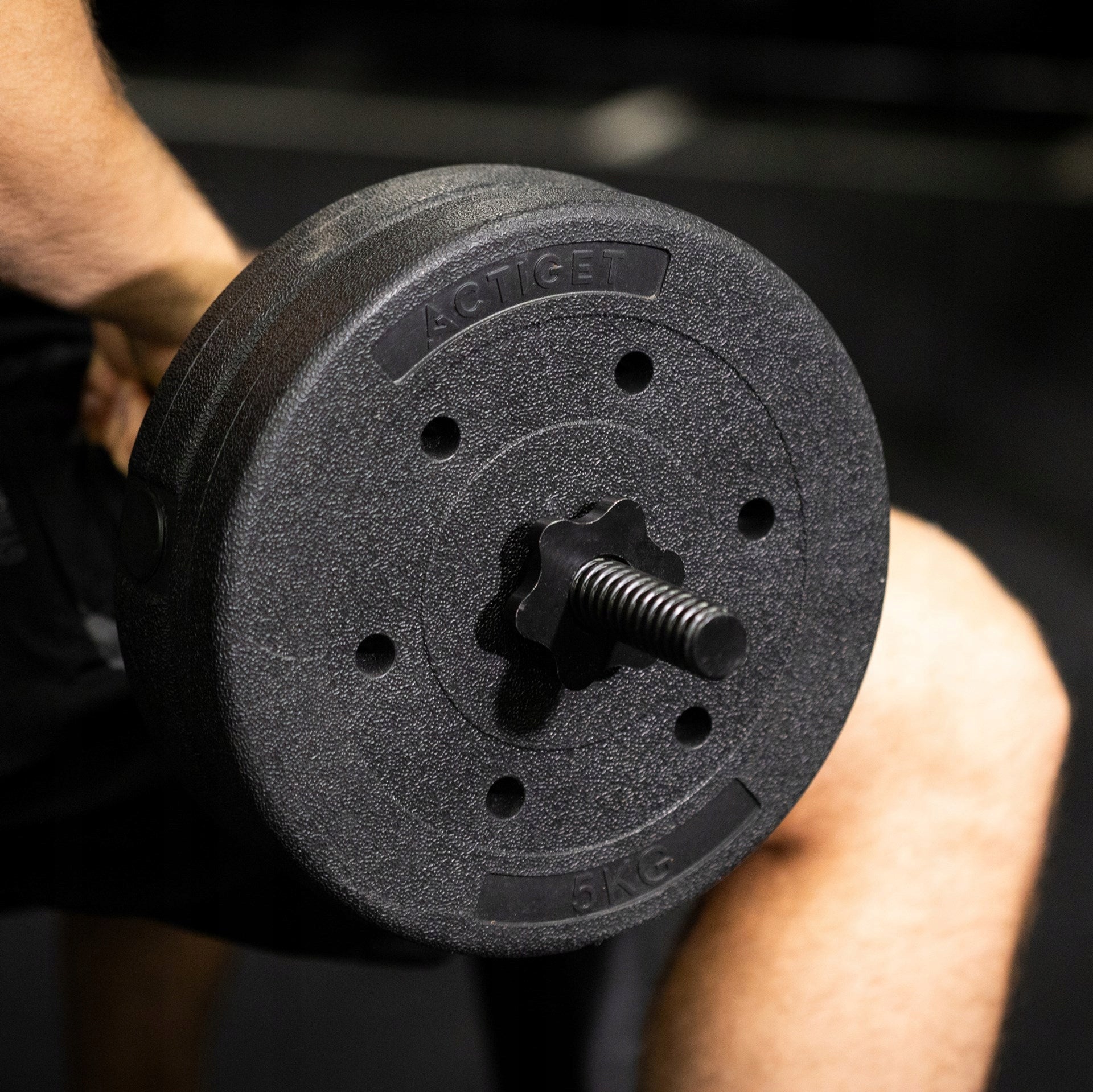 LOAD PLATE 5 kg BARBELL DISC 29mm BITUMINOUS DUMBBELLS COMPOSITE Model ACT0070 OBCIĄŻENIE KOMPOZYTOWE 5 KG 29 MM