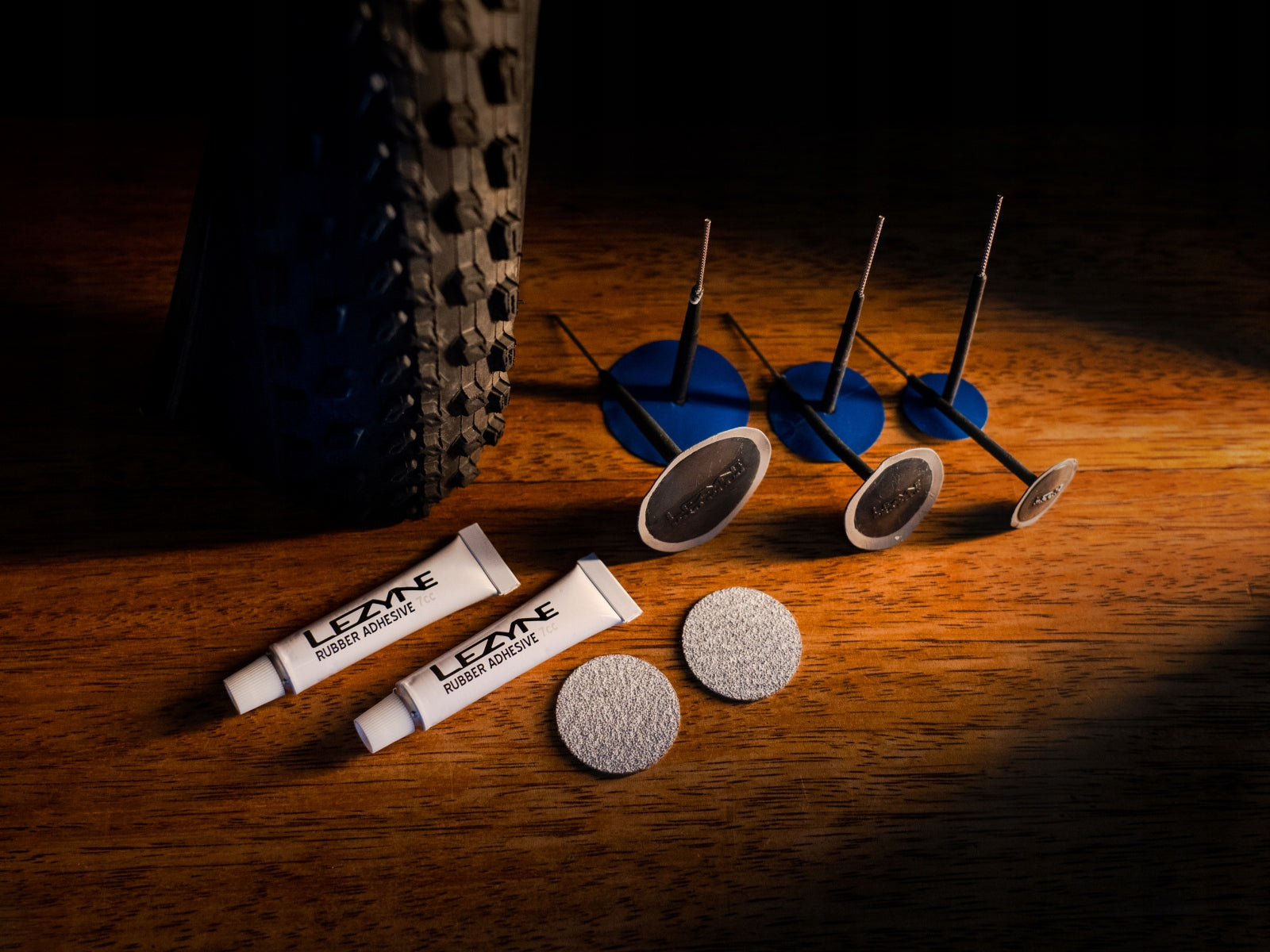 Lezyne Tubeless Pro Plugs Tire Repair Kit Packaging status original