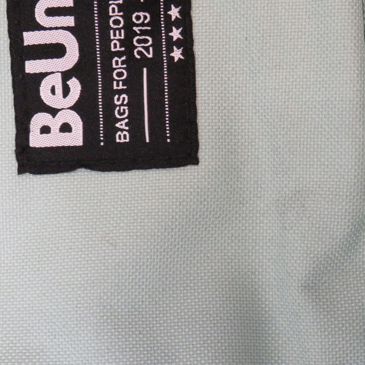 Lightweight youth backpack Paso, mint, 2-and SPECIES (spots, discoloration) Manufacturer code 5903162092751