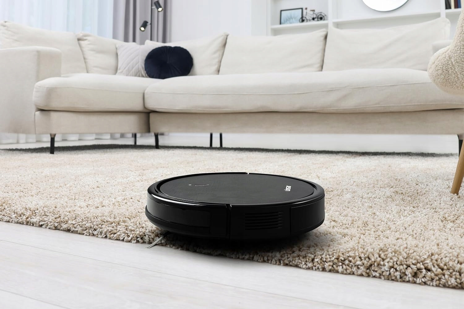 Linsar RoboVAC Robot vacuum cleaner with charging station working time 100 min Manufacturer code RoboVAC