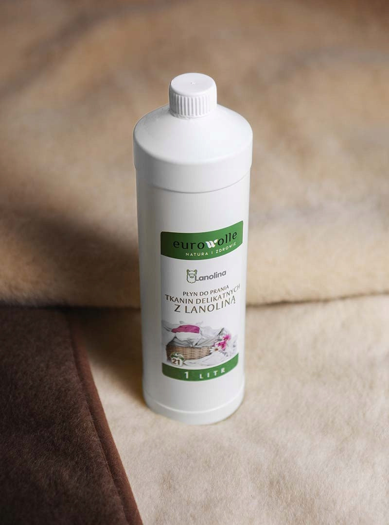 Liquid for Washing Delicate Fabrics with LANOLINA EUROWOLLE Packaging status original