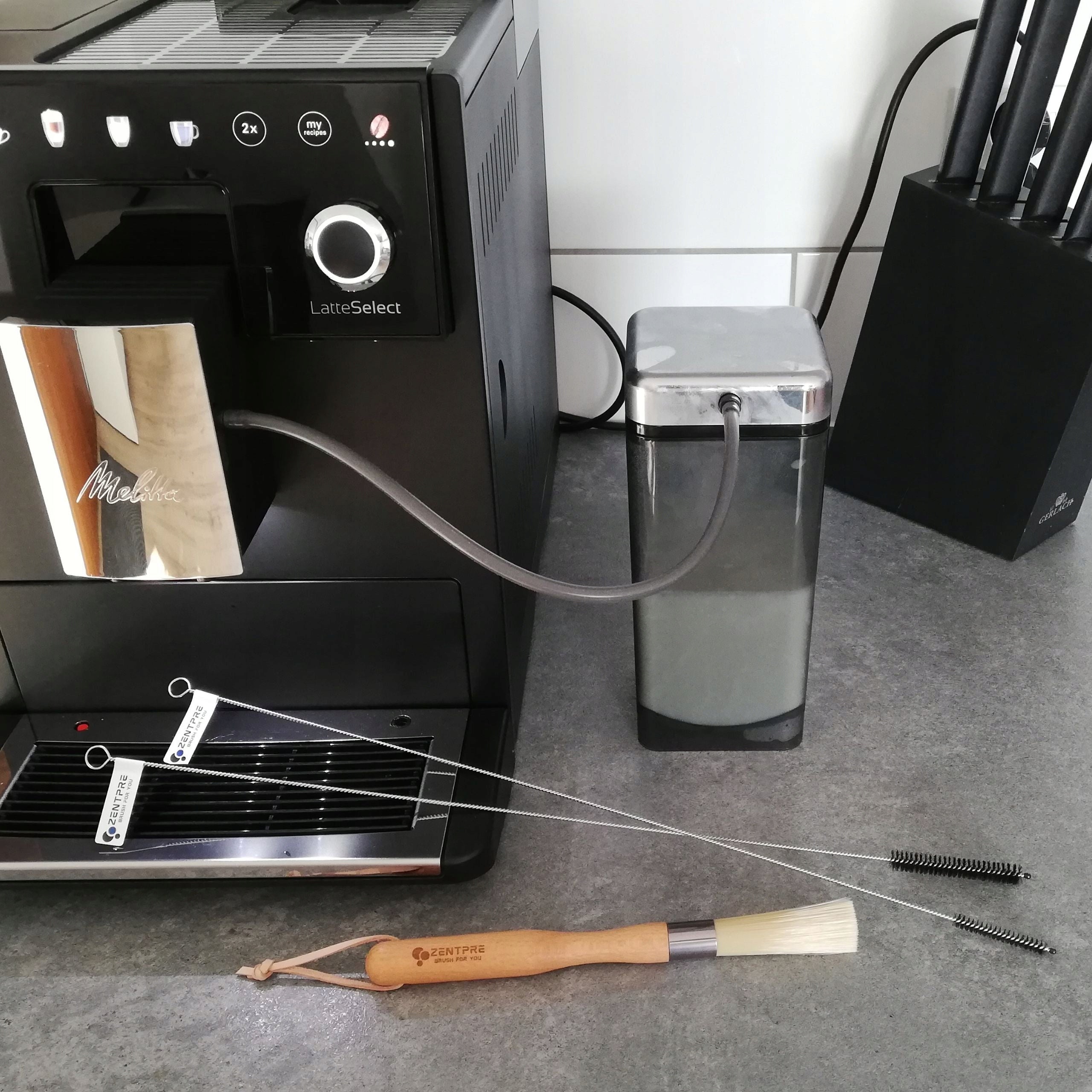Long Maker Brushes for Milk Wire and Brush for Coffee Remains Packaging status original