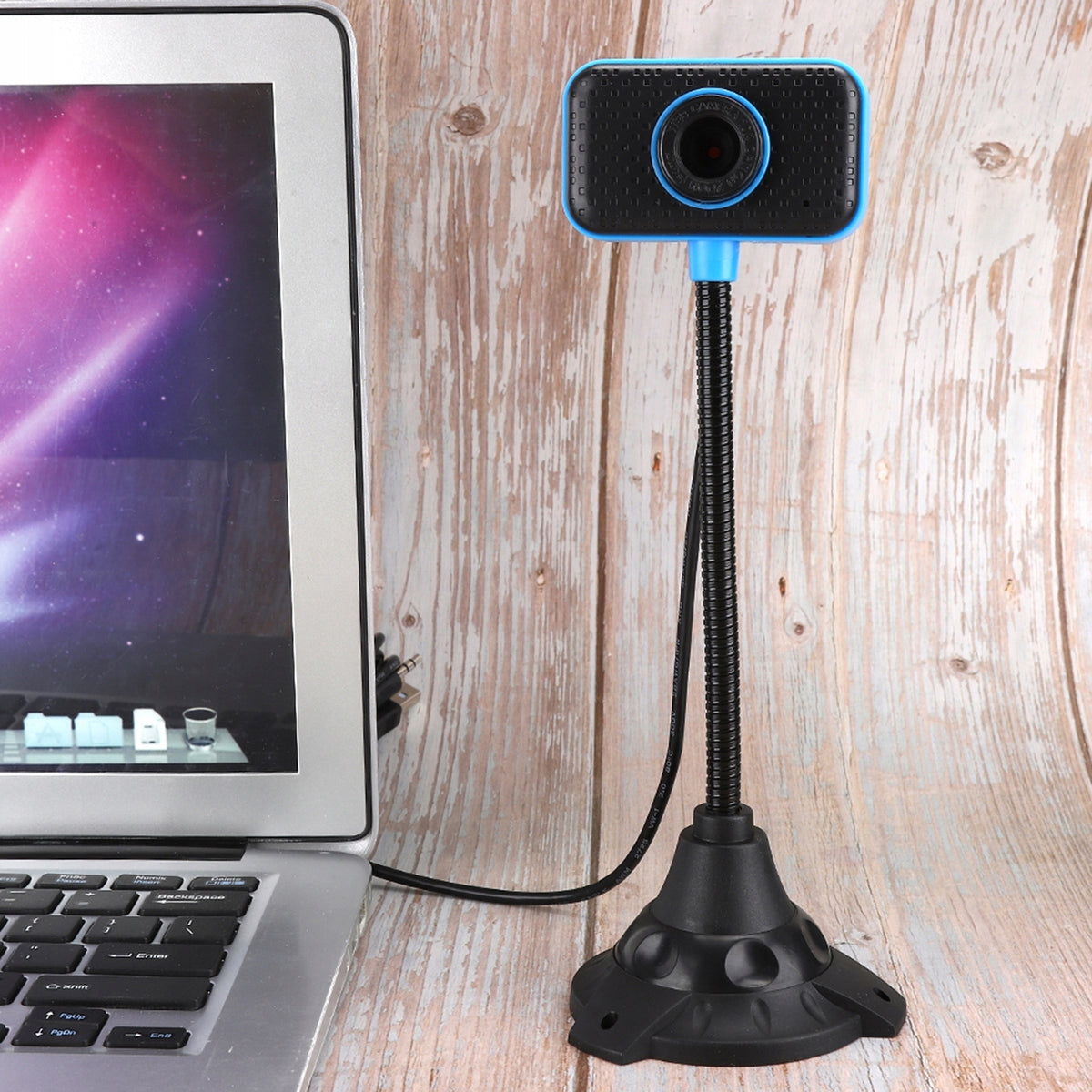Long post camera, high resolution computer camera up to m