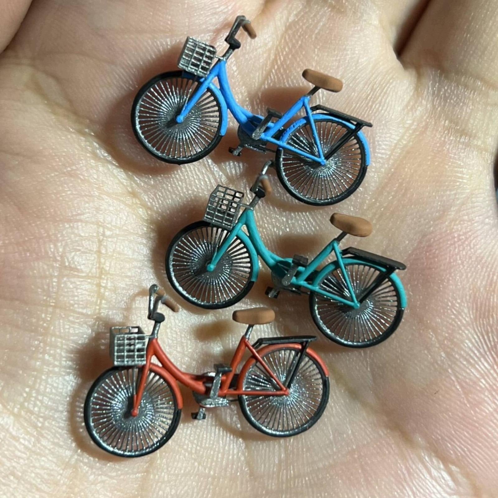 Low step bicycle model in 1:64 scale, realistic miniature bicycle Green Packaging status original