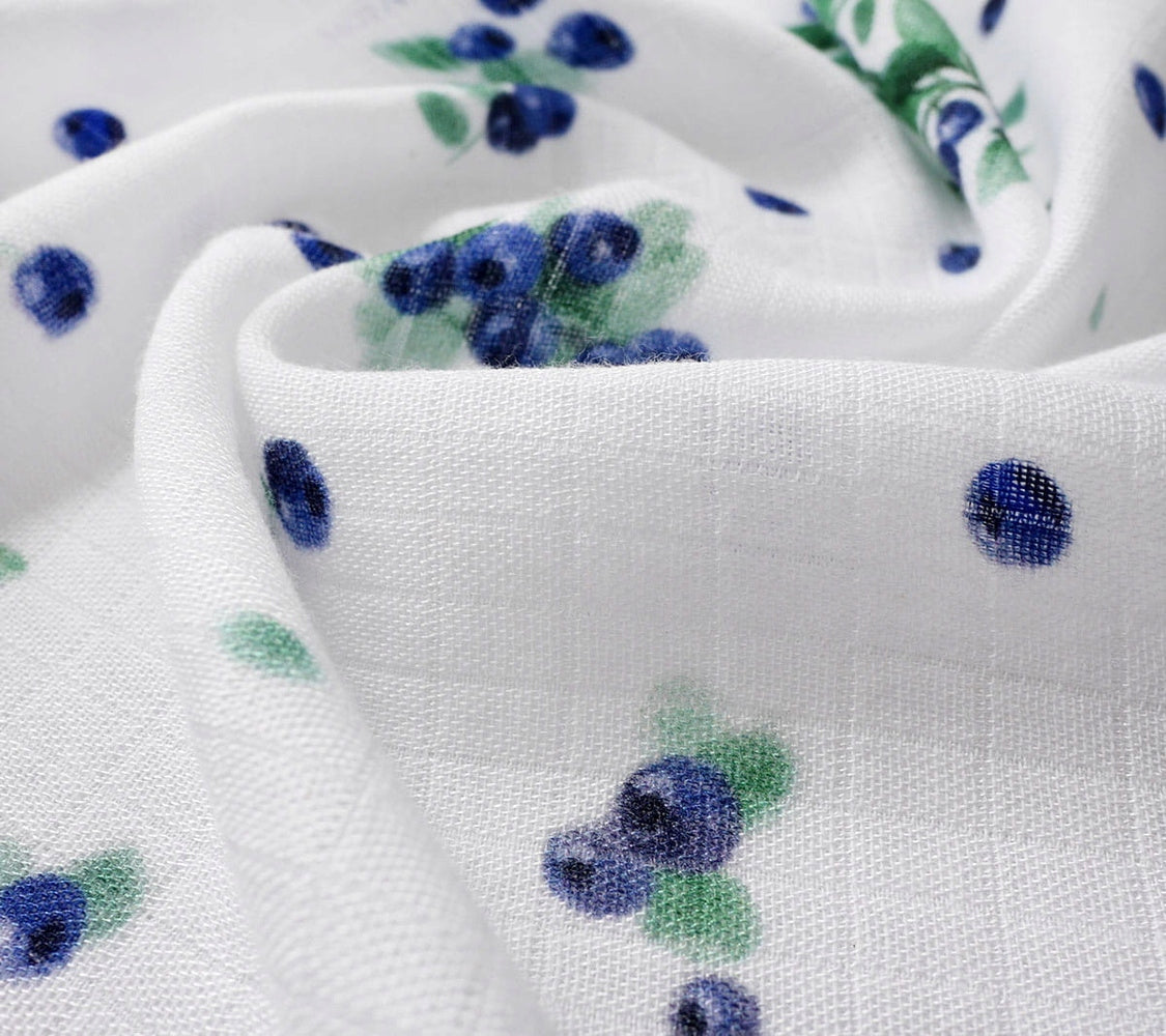 LullaLove - Muslin diaper/baby washcloth, bamboo - berries Brand Lullalove