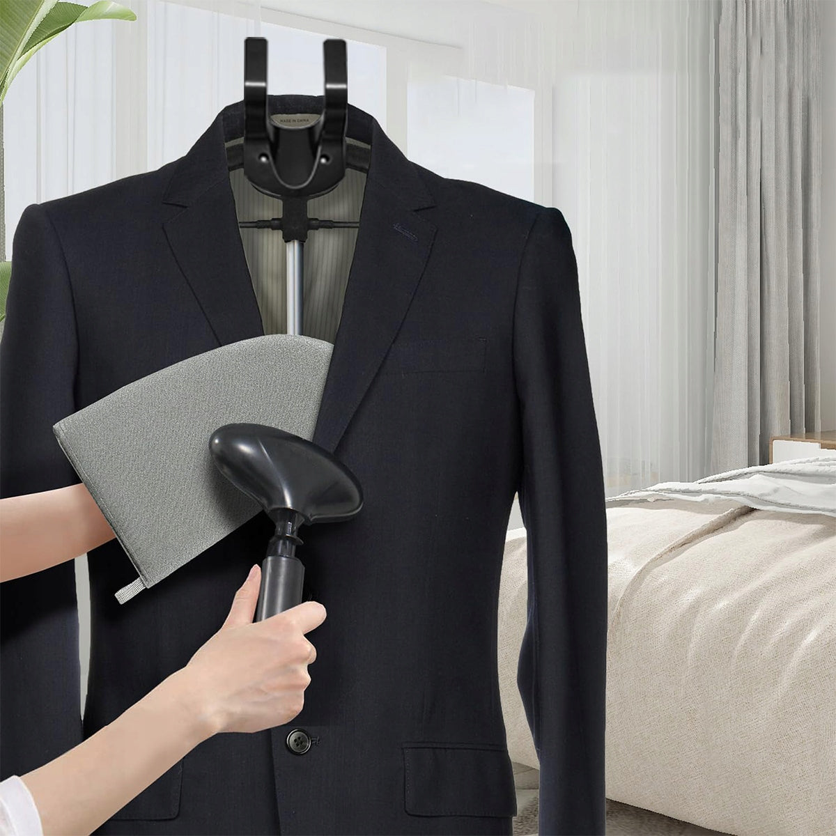 MANUAL CLOTHES STEAMER RACK ADJUSTABLE HEIGHT FOR COATS, SHIRTS Model 4058423992279