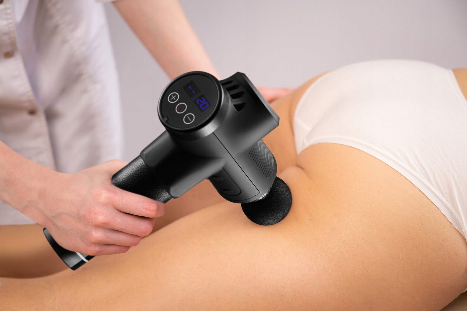 MASSAGE GUN BODY BACK MASSAGER GUN 30 LEVELS 7 TIPS 120W Medical device no