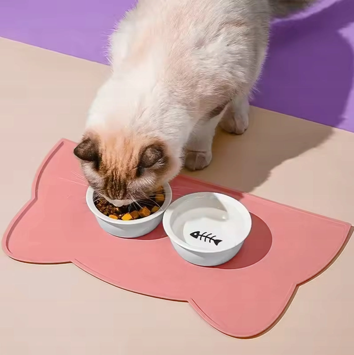 MAT DOG BOWL PAD CAT SILICONE SAFE RIM 44x24 cm Brand DKM
