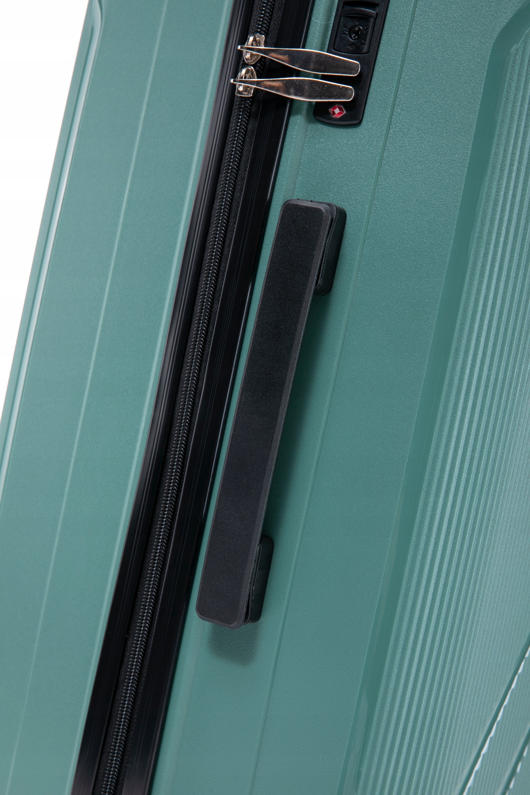 MEDIUM TRAVEL SUITCASE ON WHEELS STRONG HARD 25" MINT POLYPROPYLENE Depth (shorter edge) 31 cm