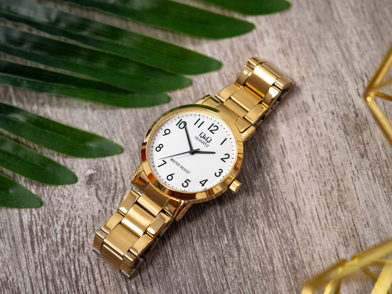 MEN'S WATCH QQ QA38J004Y GOLD ON BRACELET CLASSIC FOR SENIOR Batteries included yes