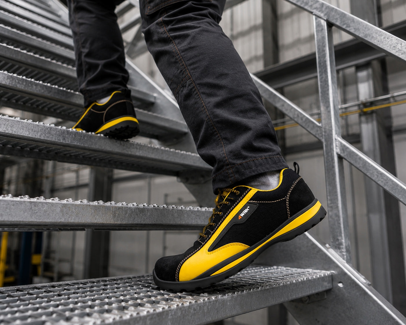 MEN'S WORK SHOES LIGHTWEIGHT PROTECTIVE SHOES ANTI-PUNCTURE ORION S1P R.45 Manufacturer code BUTY ROBOCZE S1P Z PODNOSKIEM OCHRONNE ORION