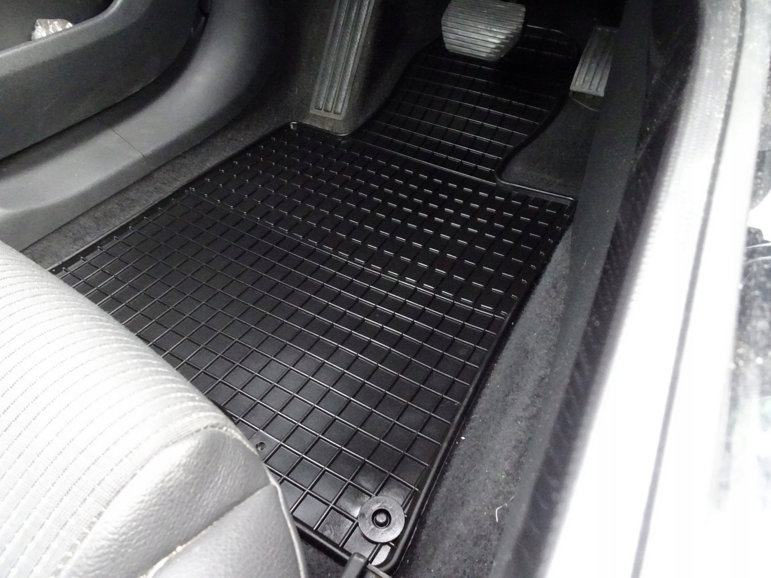 MERCEDES B-CLASS W246 Rugs + Tunnel Cover Manufacturer's catalog number MER1509T