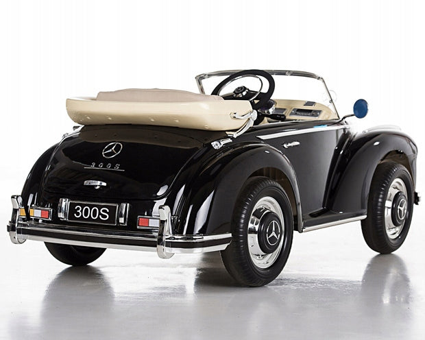 MERCEDES RETRO ELECTRIC AUTO+BATTERY PILOT C Maximum load 1 kg
