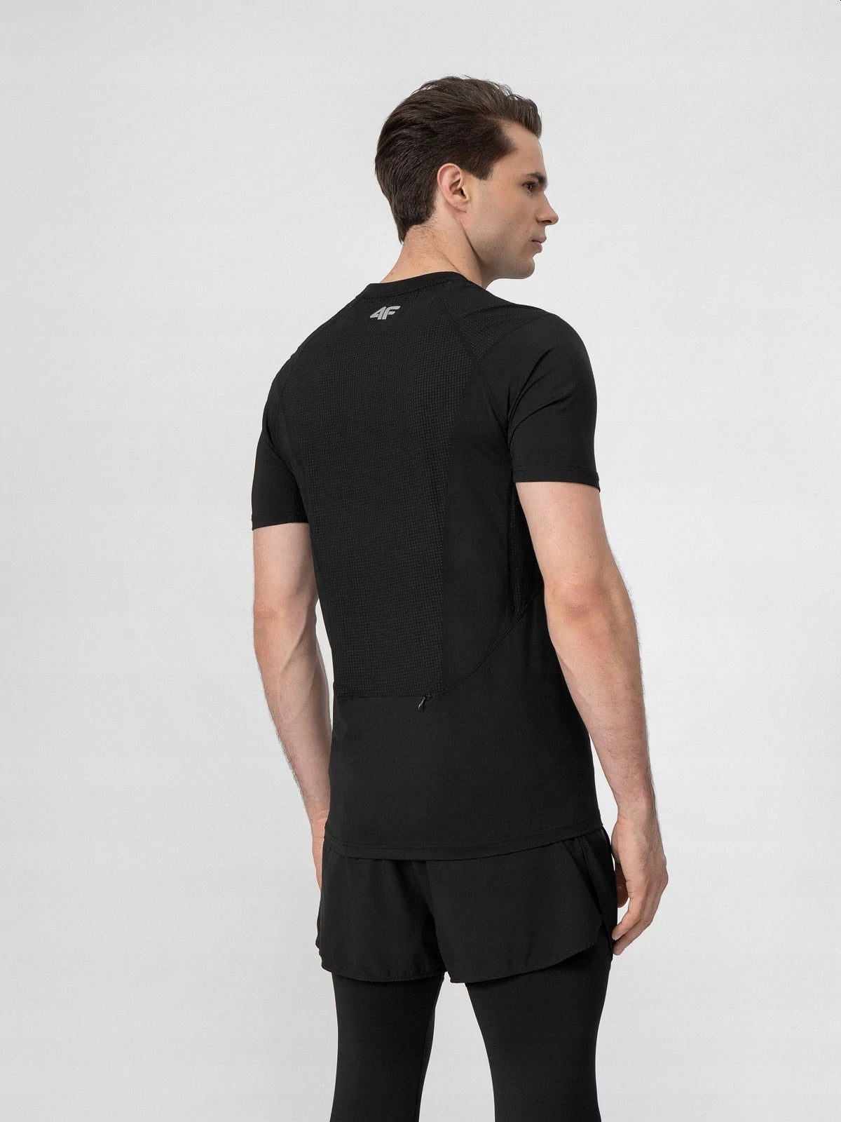 Herren-T-Shirt mit kurzen Ärmeln 4F Functional, schwarz 