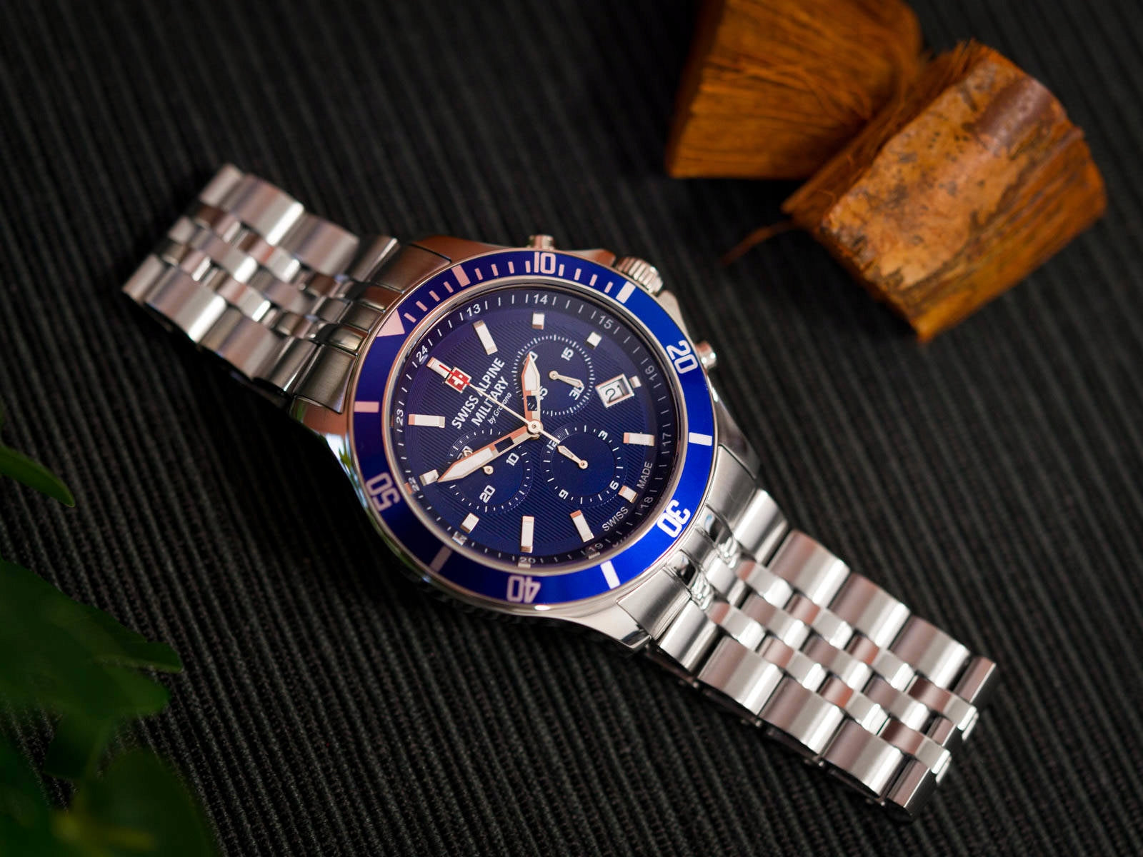 Herrenuhr Swiss Alpine Military 7022.9135 