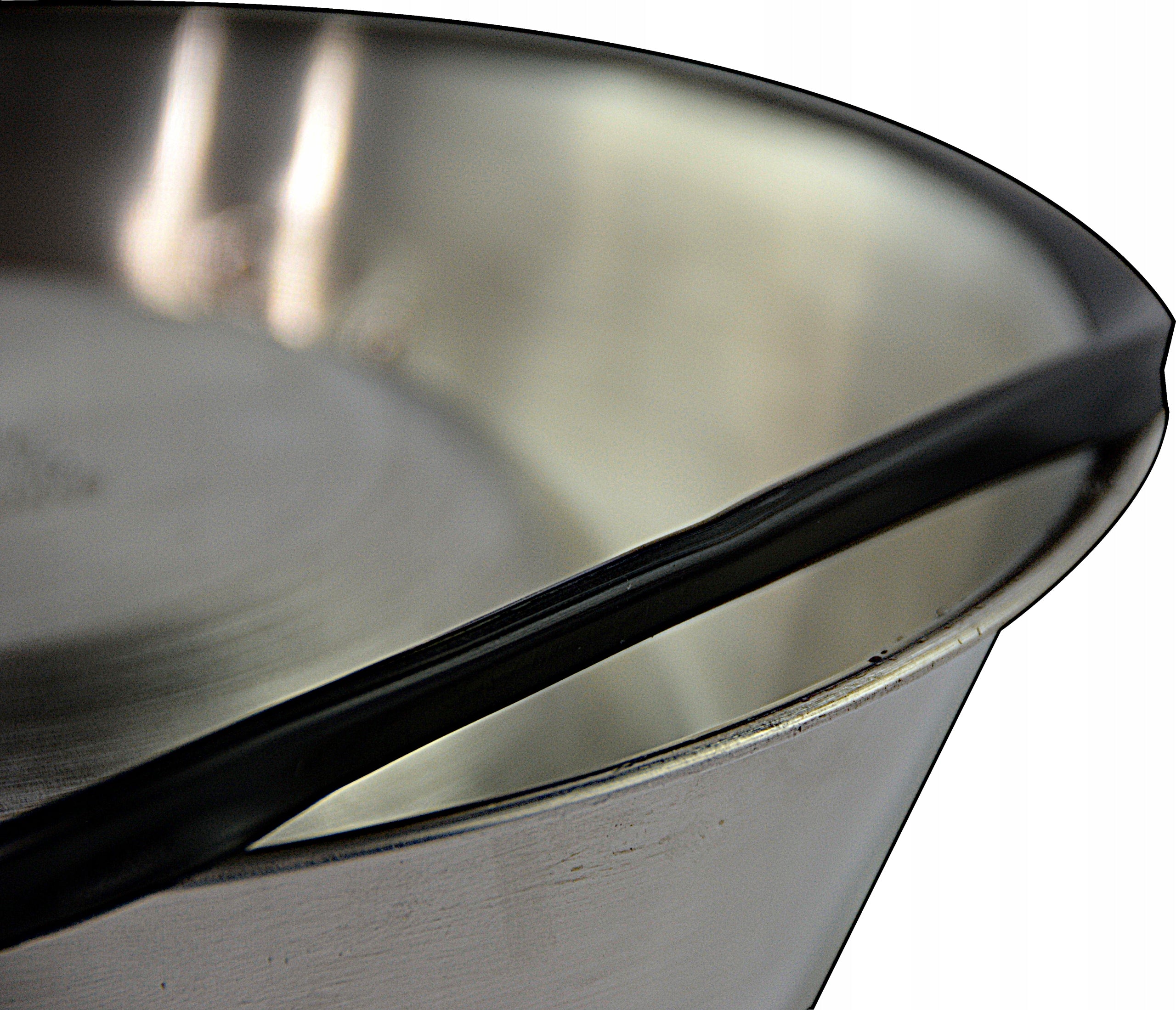 METAL DOG BOWL ON RUBBER ANTI-SLIP 700ml Manufacturer code 03311