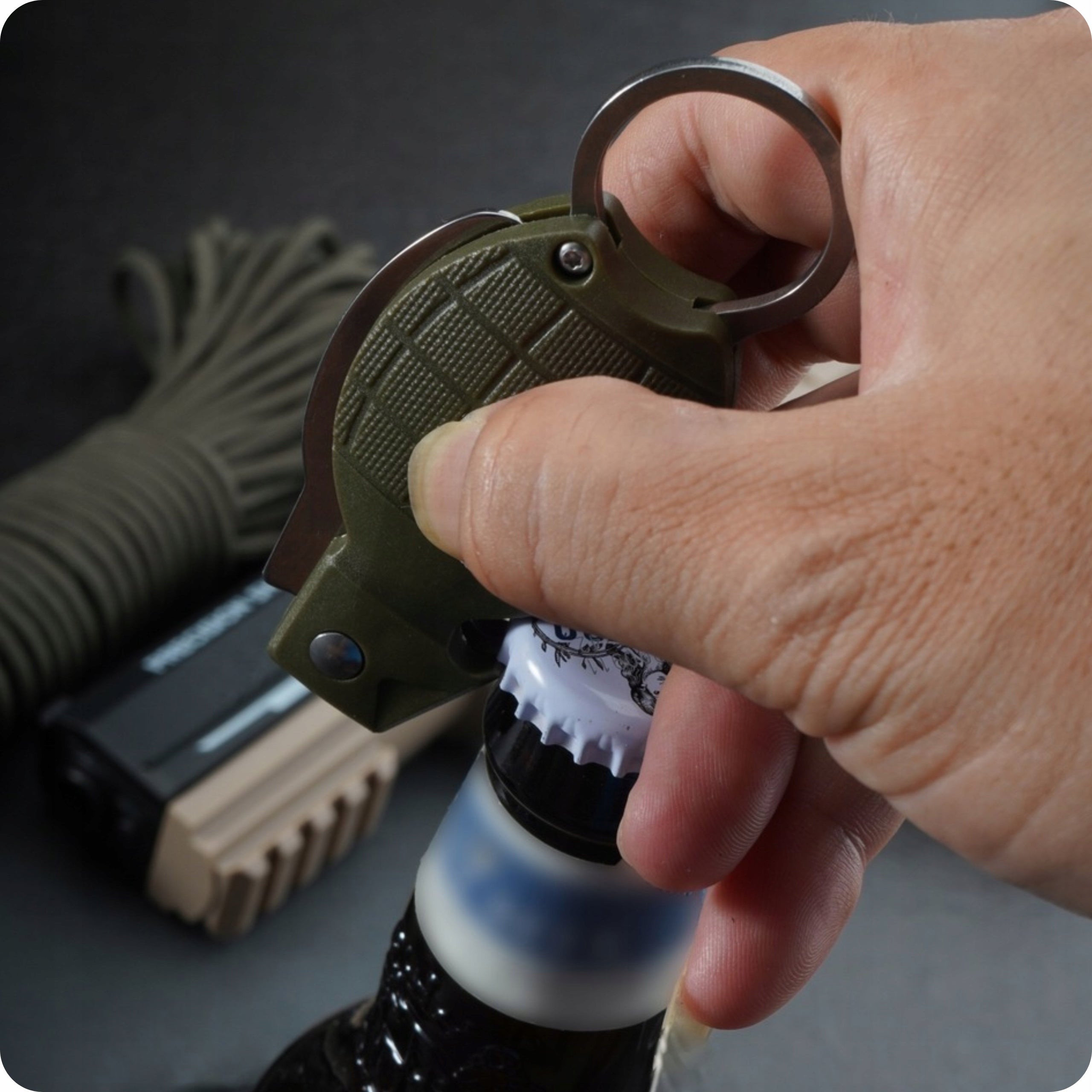 MINI POCKET KNIFE TACTICAL POCKET KNIFE AUTOMATIC KNIFE WITH EDC HOOK Packaging status original