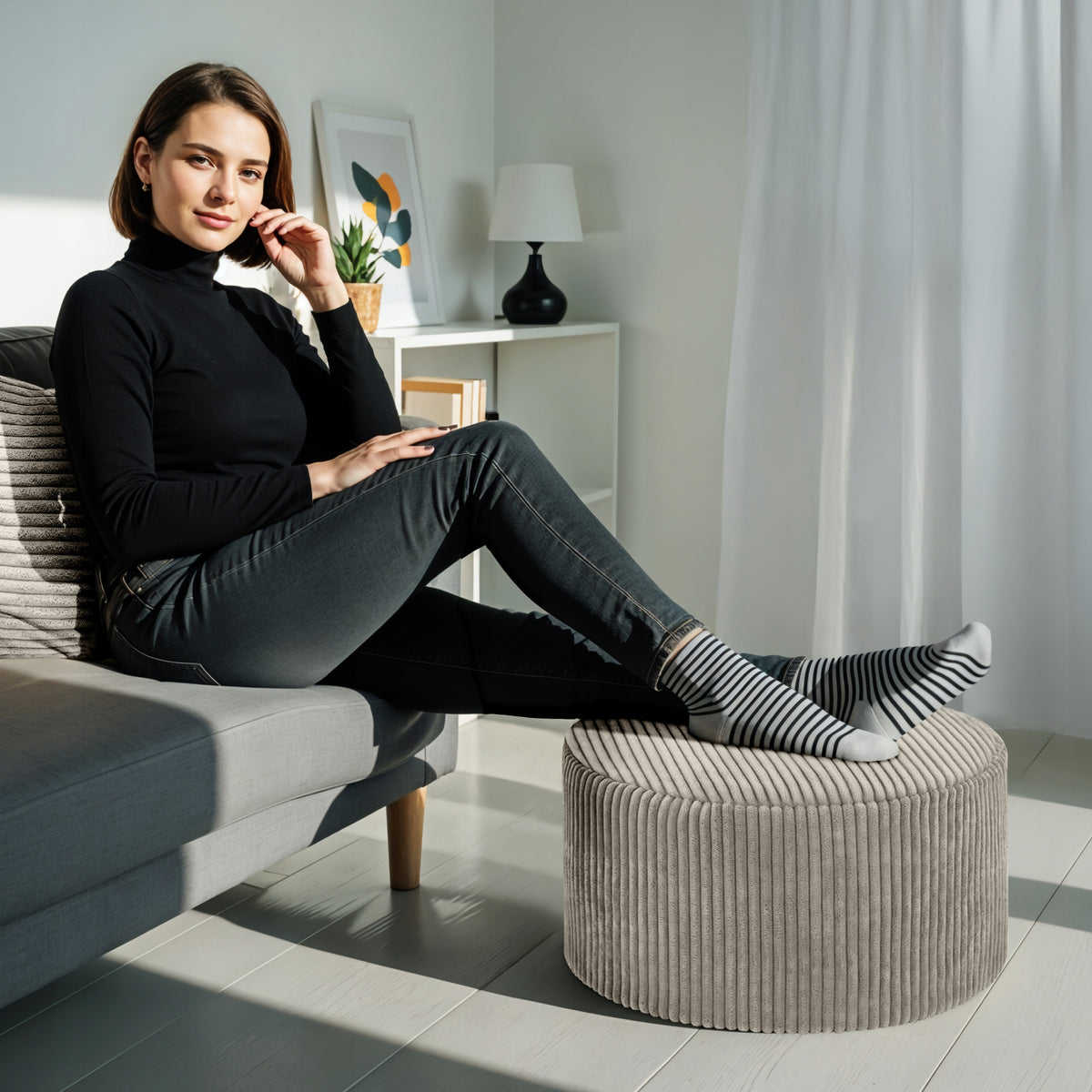 MODERN POUF POUF SEAT 45 CM ROUND FOR LIVING ROOM FOOTREST SOFT Manufacturer code PUFA 45 CM BEŻ 38542