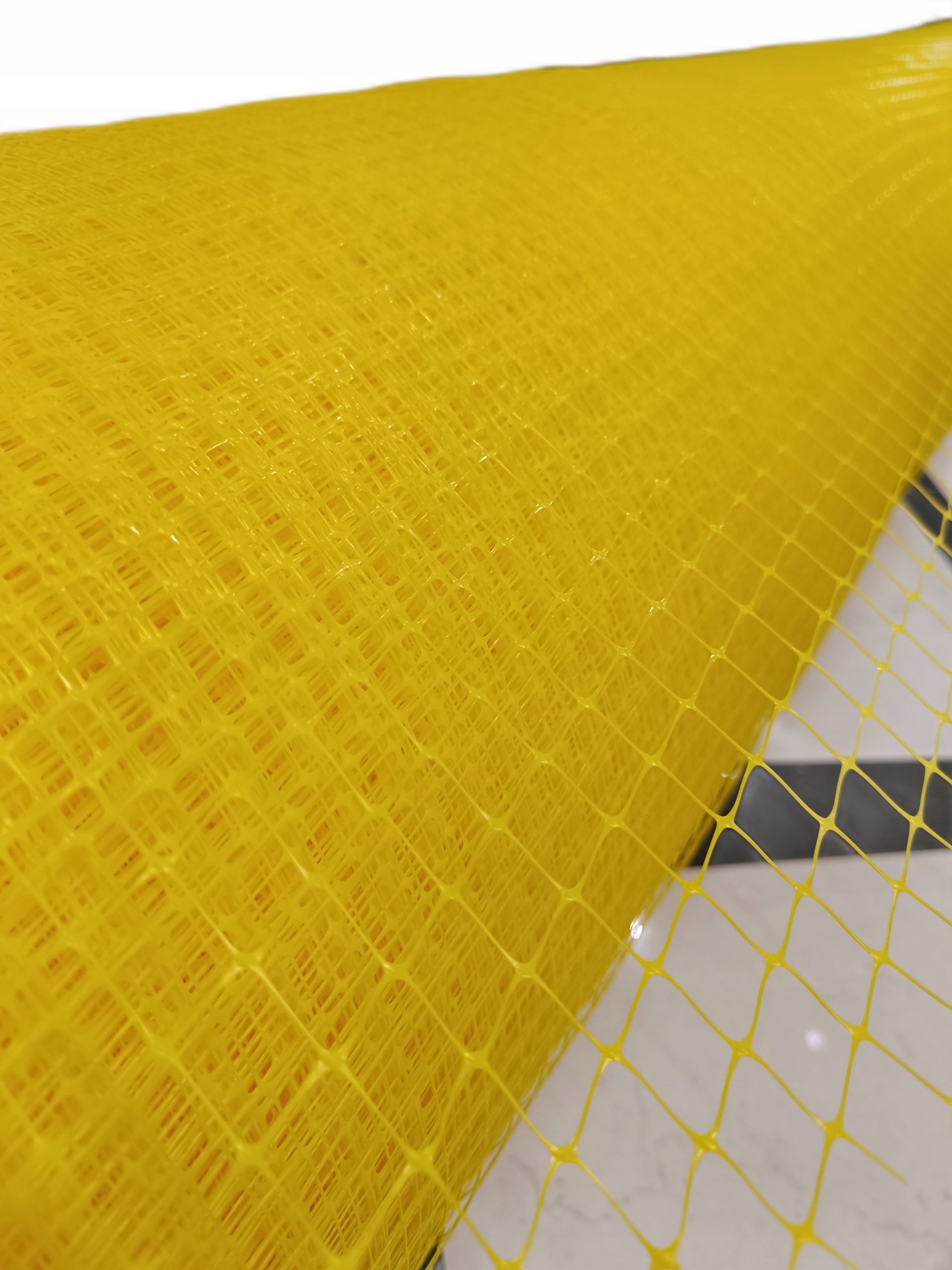 MOLE NET 2x200m AGAINST MOLES UV+ 40g STRONG Poland YELLOW + PEGS Brand WovTex