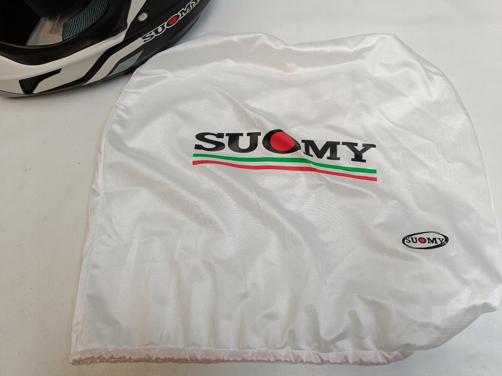 MOTOCROSS HELMET ENDURO Suomy EXTREME Black C1EX0003 r. L 950g Manufacturer's catalog number C1EX0003