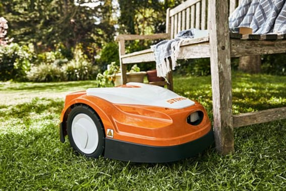 MOWING ROBOT RMI 422.2 STIHL 63010121403 basket area. 800m2 Model 63010121403