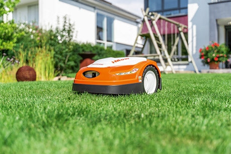 MOWING ROBOT RMI 422.2 STIHL 63010121403 basket area. 800m2 Packaging status original
