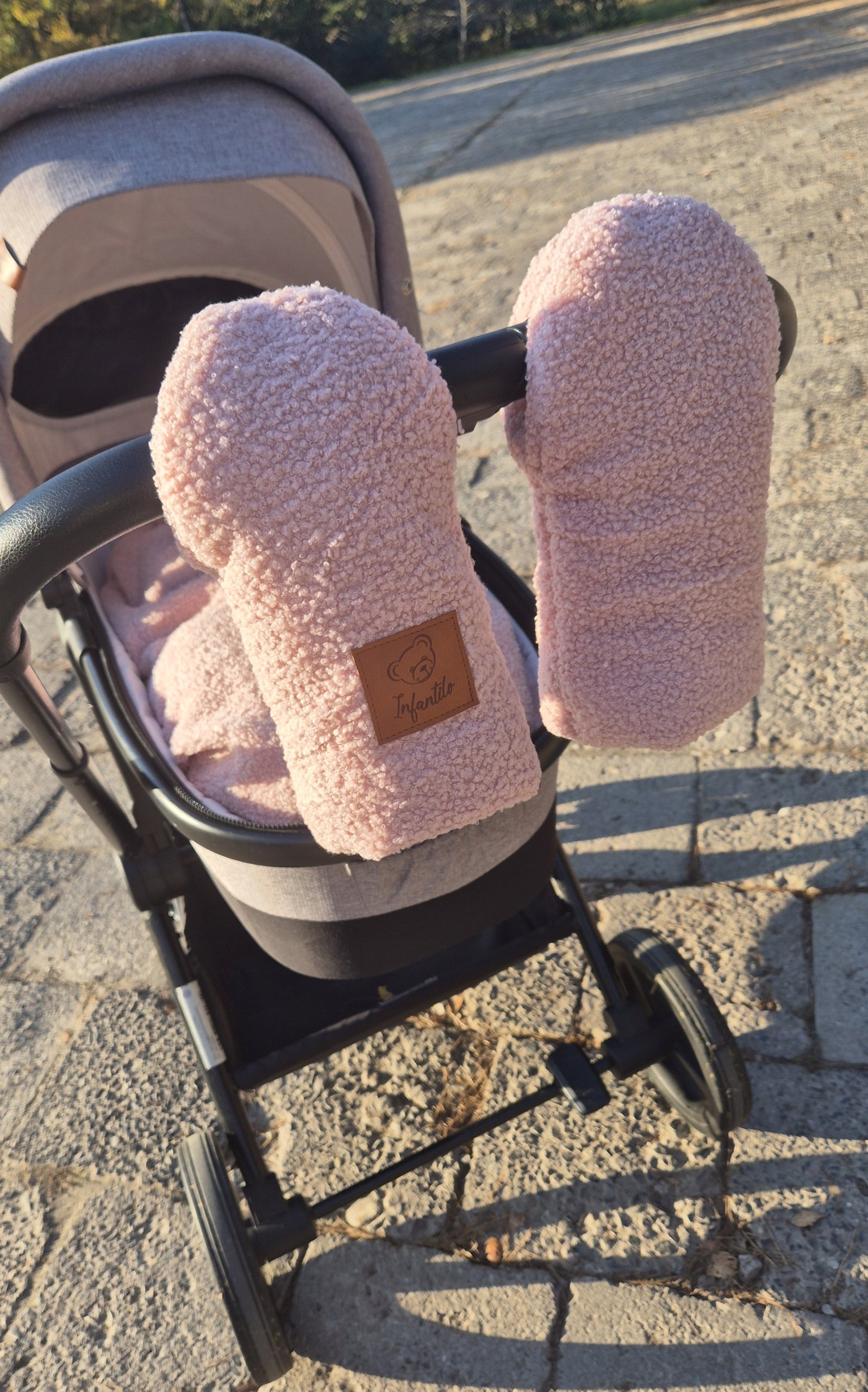 MUFF GLOVES FOR STROLLER INSULATED MATERIAL LAMB BOUCLE EAN (GTIN) 5906449712083