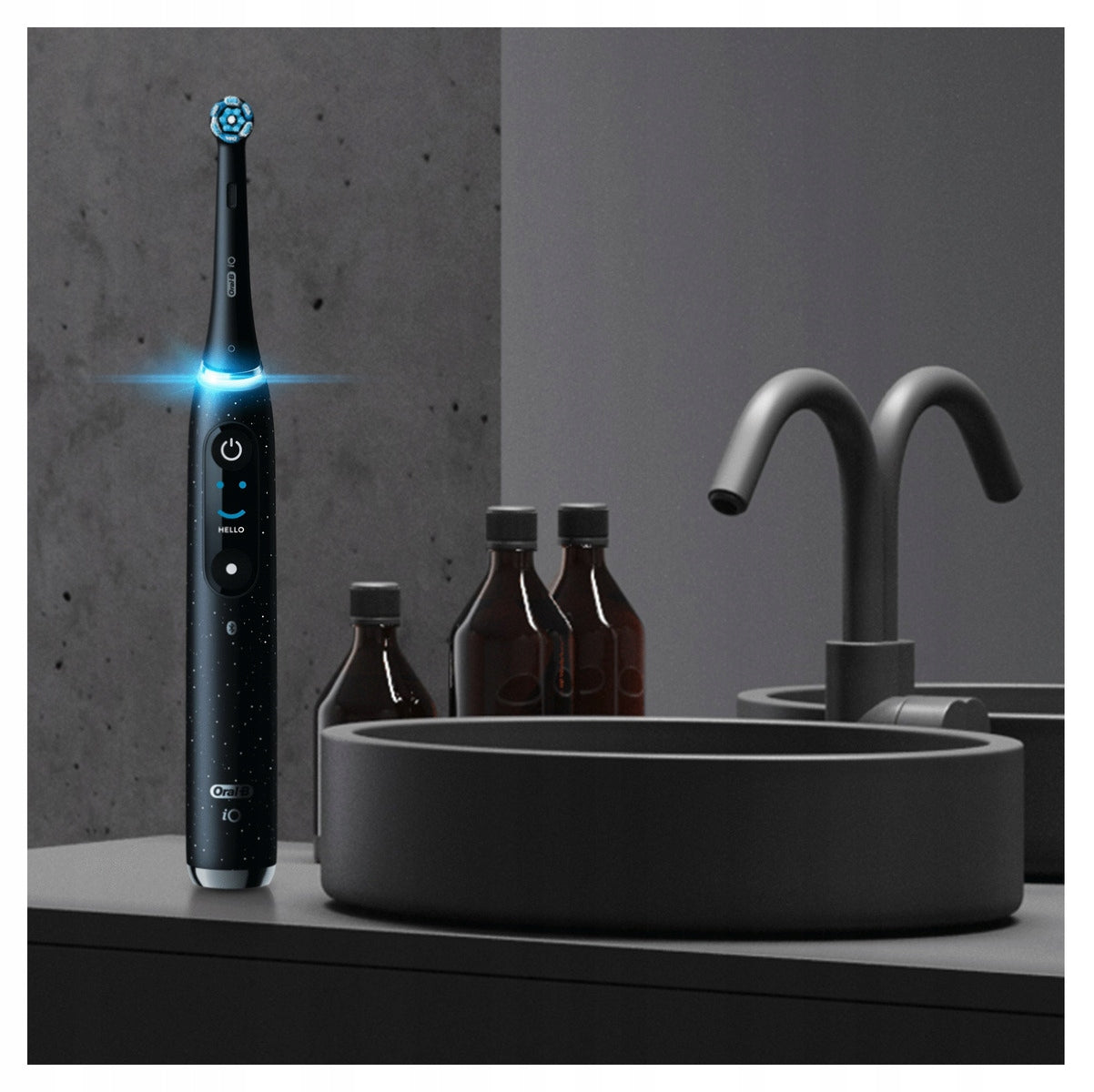 Magnetic toothbrush ORAL-B iO 10 Black Batteries included yes