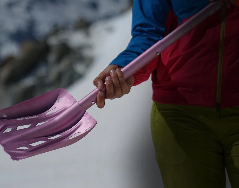 Schneeschaufel Mammut Alugator 